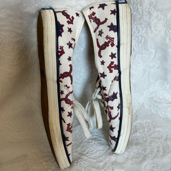 Taylor Swift Nautical Keds - Picture 6 of 8